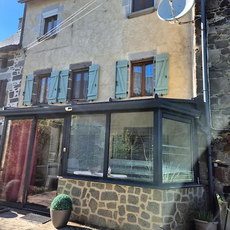 Maison Dans Le Sancy Holiday home
